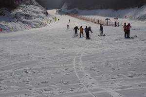 武汉到神农架滑雪价格-畅享湖北的冰与火之歌 2天
